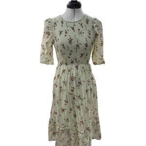 Vineyard Vines Smocked cream Dress size sx